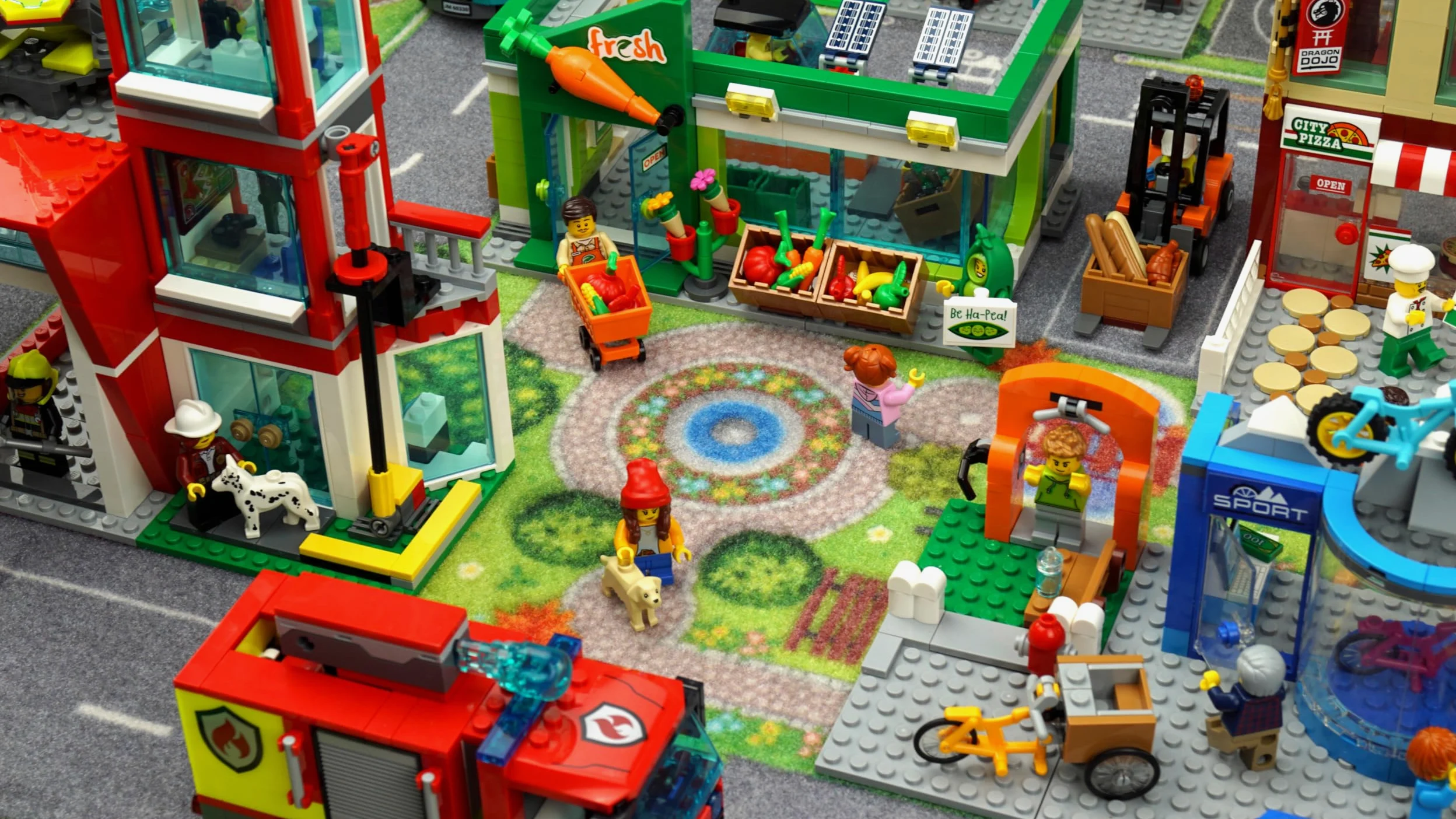 HuggyPlay Spielteppich City Kinderteppich 90 x 150 cm