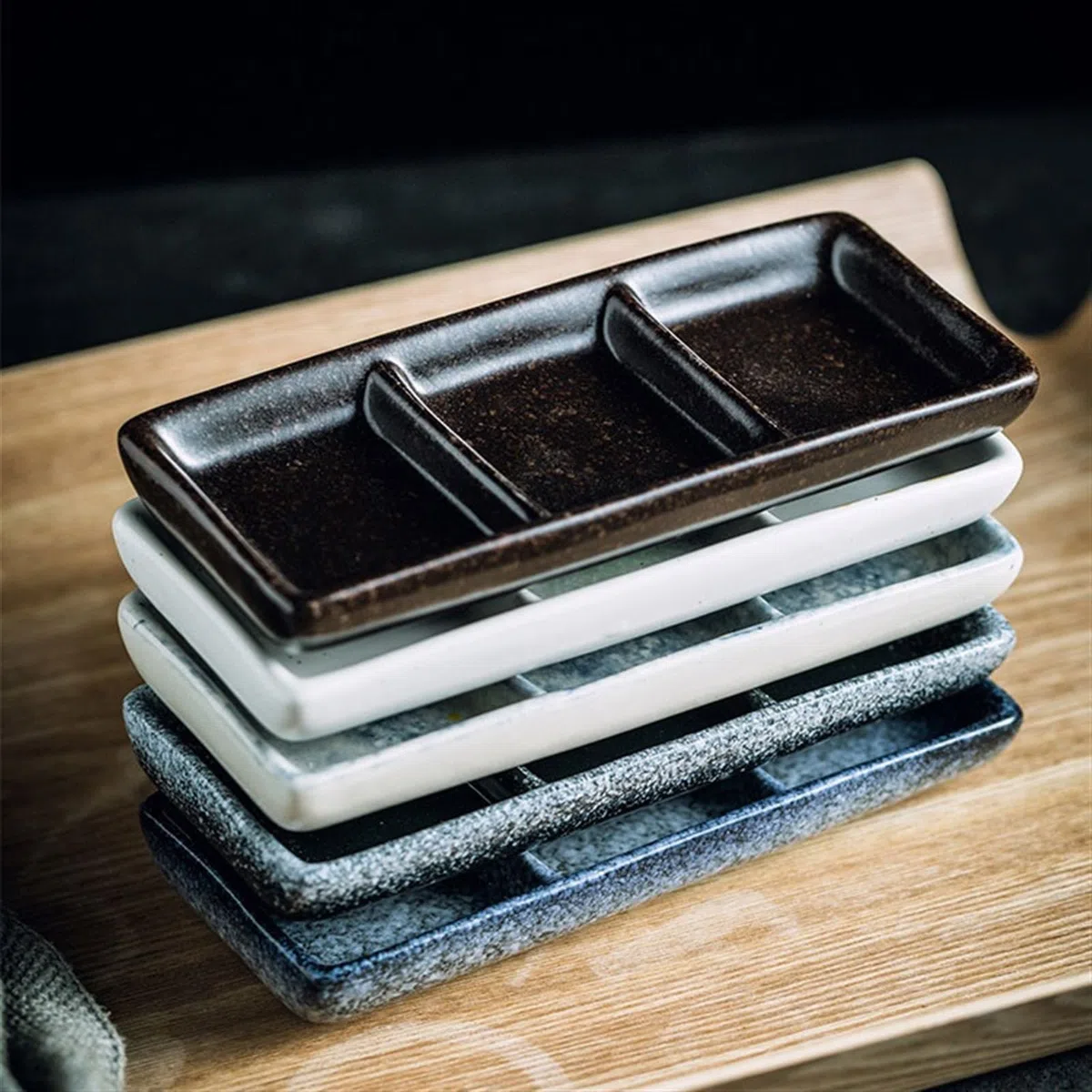 Keramik-Soßenschälchen Ceramic Salad Bowls Separate Seasoning And Dipping Compartments Barbecue Multicolor 1 piece(F)