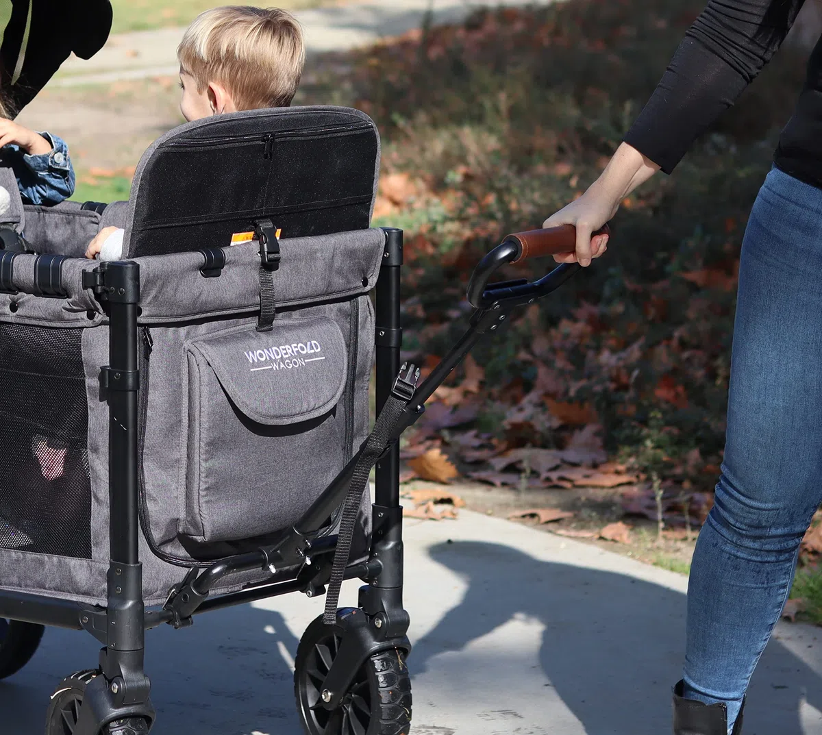 WonderFold Kinderwagen-Zuggriff – Veganer Lederbezug, 3 verstellbare Höhen, Befestigungsschnalle, Kompatibel mit W-Serie