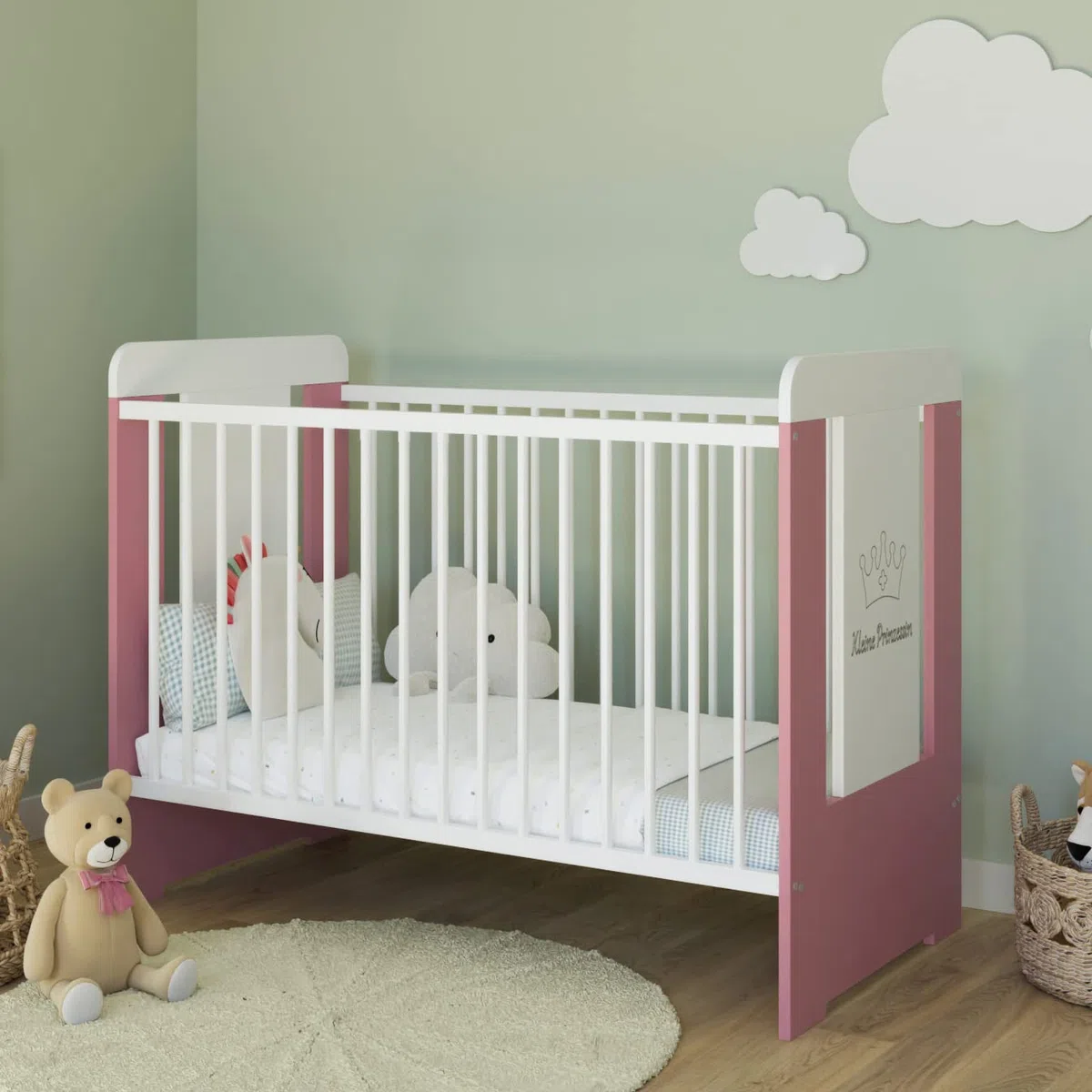 Kids Collective Babybett Gitterbett mit Kleine Prinzessin Gravur 60x120 höhenverstellbar | herausnehmbare Sprossen weiß pink Mädchen Made in Europe | von Geburt bis 3. Lebensjahr