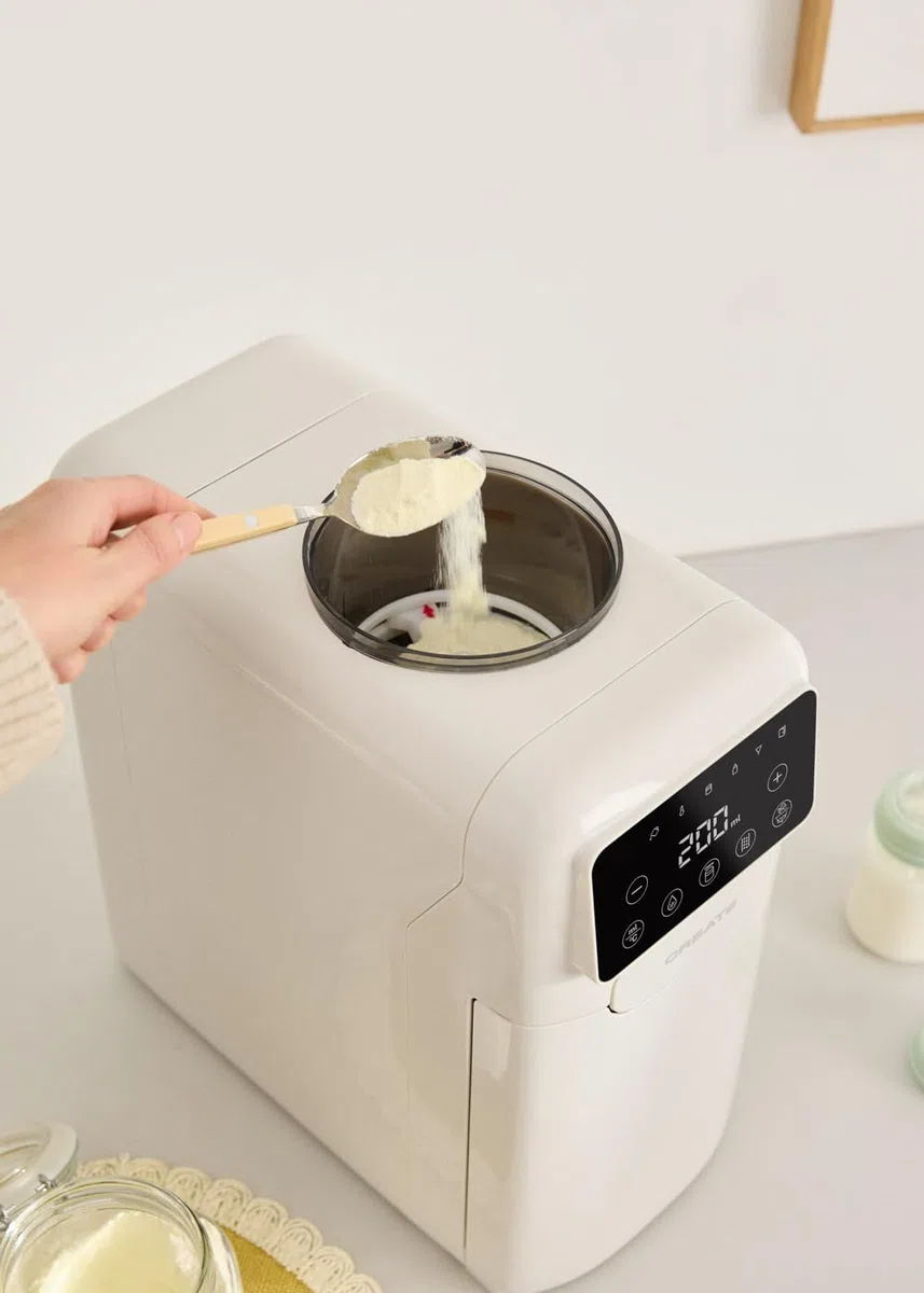 CREATE/BABY THERA MATIC/Automatischer Flaschenbereiter mit Milchpulverdosierer Cremeweiß/Einstellbare Temperatur und Dosierung, verschiedene Flaschenhöhen, Selbstreinigung, 1350W