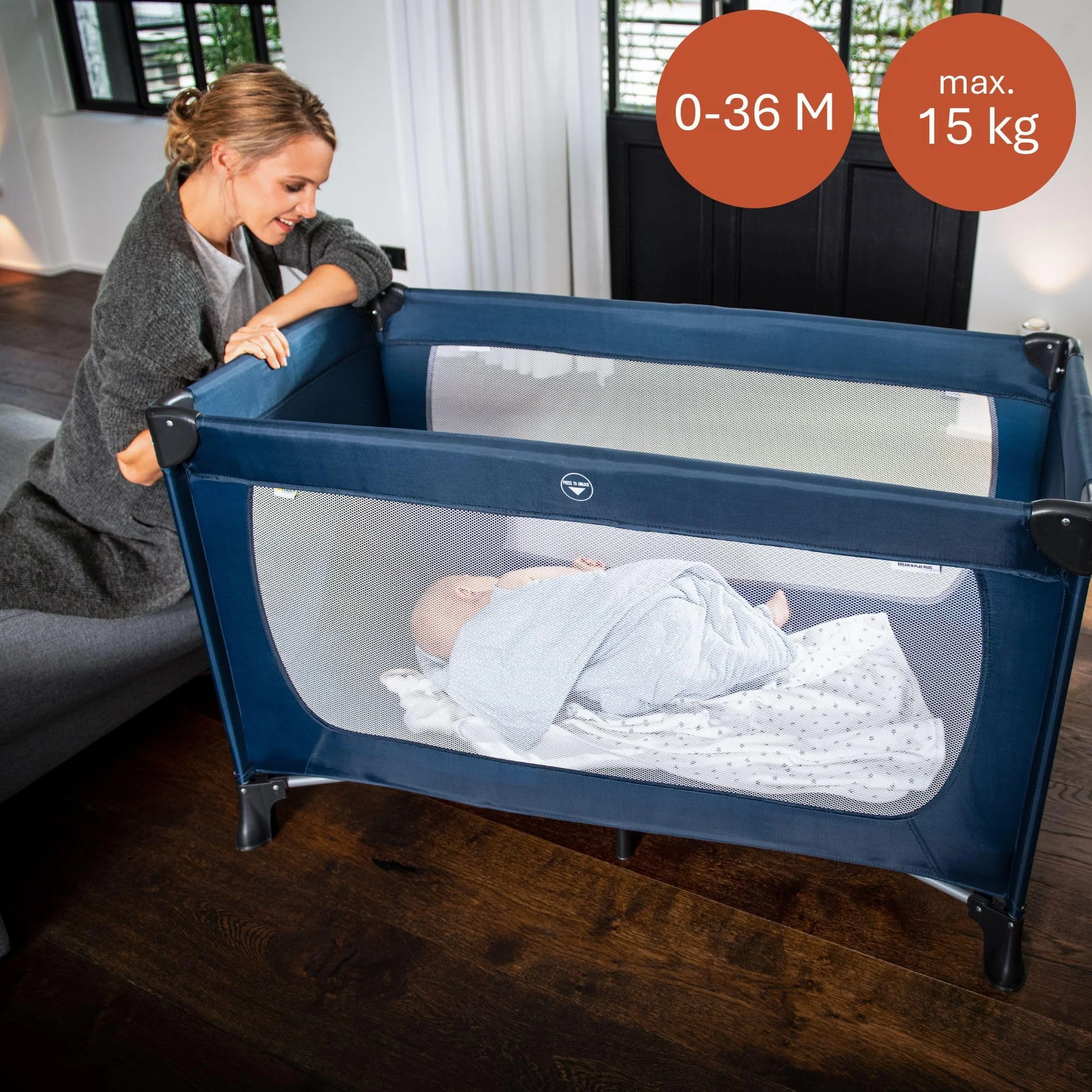 hauck Kinderreisebett Dream N Play Plus mit Transporttasche und Schlupf zum Spielen, Klein Zusammenklappbar, Baby Reisebett Kleinkind ab Geburt bis 15 kg (Navy/Aqua)