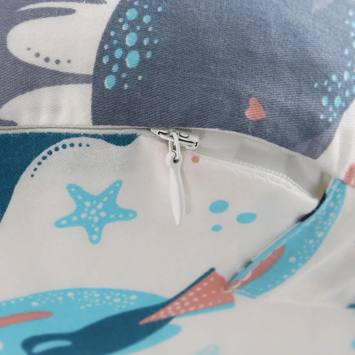 TOPCHANCES Stillkissen Stillkissenbezug Aus 100% Baumwolle Klein Für Baby,Motherhood Stilleinlagen Atmungsaktives,Herausnehmbares Und Waschbares Erstausstattung(Unterwasserwelt 65×55cm)